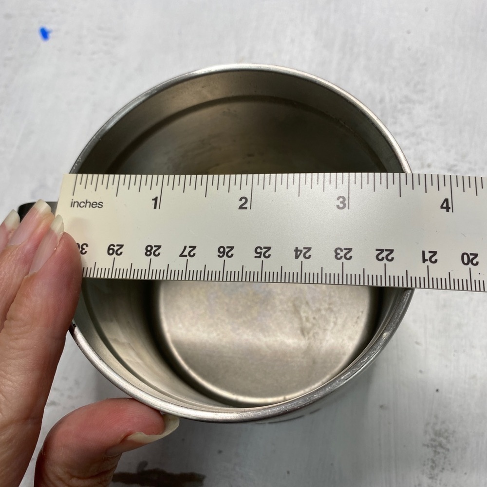 Yeti Silver Rambler Mug with Minimalist Design - Picture 7 of 8